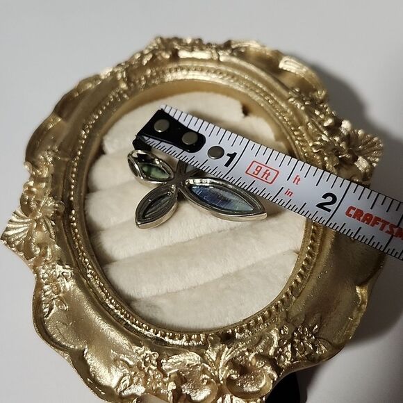 Abalone Shell Cross Pendant - Picture 4 of 4